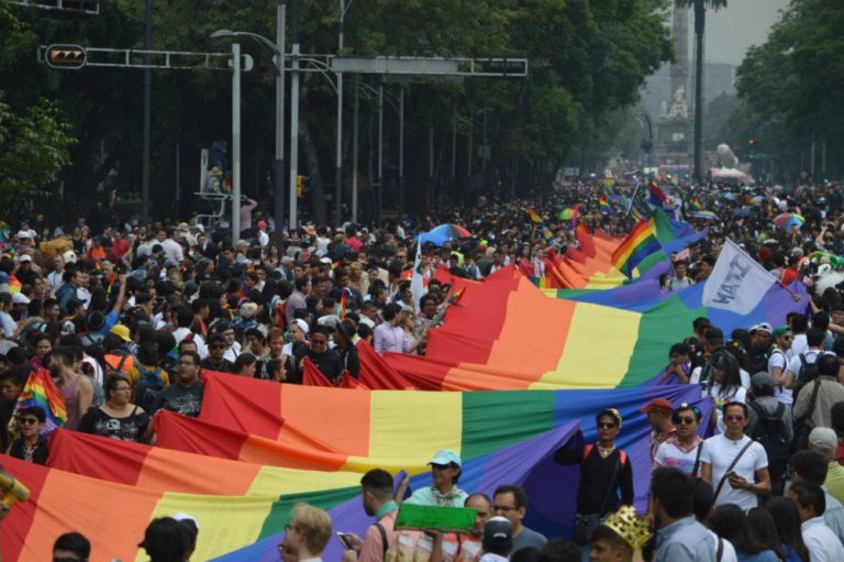 orgullo gay marcha México