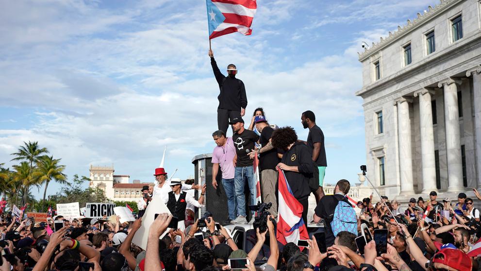 Exigen renuncia de alcalde de Puerto Rico