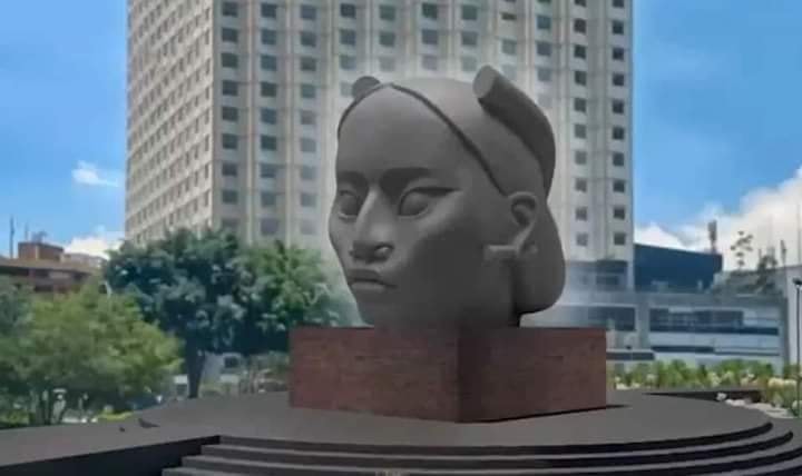 tlali historia autor escultura monumento colón artista